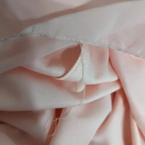 Ieena for Mac Duggal Blush Pink Tiered Chiffon Plunging V-Neck Maxi Dress 4 FLAW - Picture 11 of 13